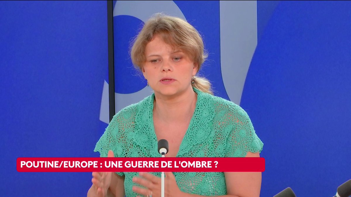 🔴 Russie : "La Russie agit par des moyens hybrides : elle cherche à pourrir la situation, à attiser les tensions et à exploiter les divisions de nos sociétés", affirme Anastasia Kirilenko, journaliste franco-russe. #LePourEtLeContre #canal16
