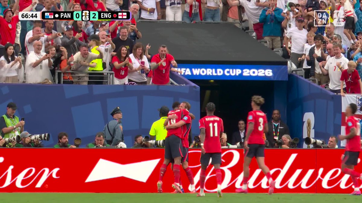 10→9 🏴ベリンガムの完璧なクロスから ケインが頭で合わせた芸術的な追加点✨️ 🏆 #FIFAワールドカップ グループL 🆚パナマ×イングランド 📱DAZN ライブ配信中 ※6/30(火) 2:00「ブラジル×日本」戦は DAZNで無料ライブ配信(登録不要) #本気で楽しむならDAZN コカ・コーラ
