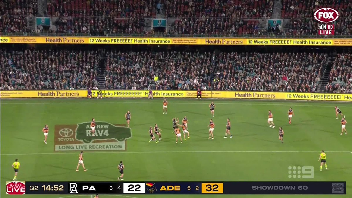 "He absolutely starred... he has given everything to [Port]." With speculation over his future, the panel reacts to Zak Butters' best-on-ground display in Port's big Showdown win. #9AFLSFS | Watch on 9 &amp; 9Now 🖥️