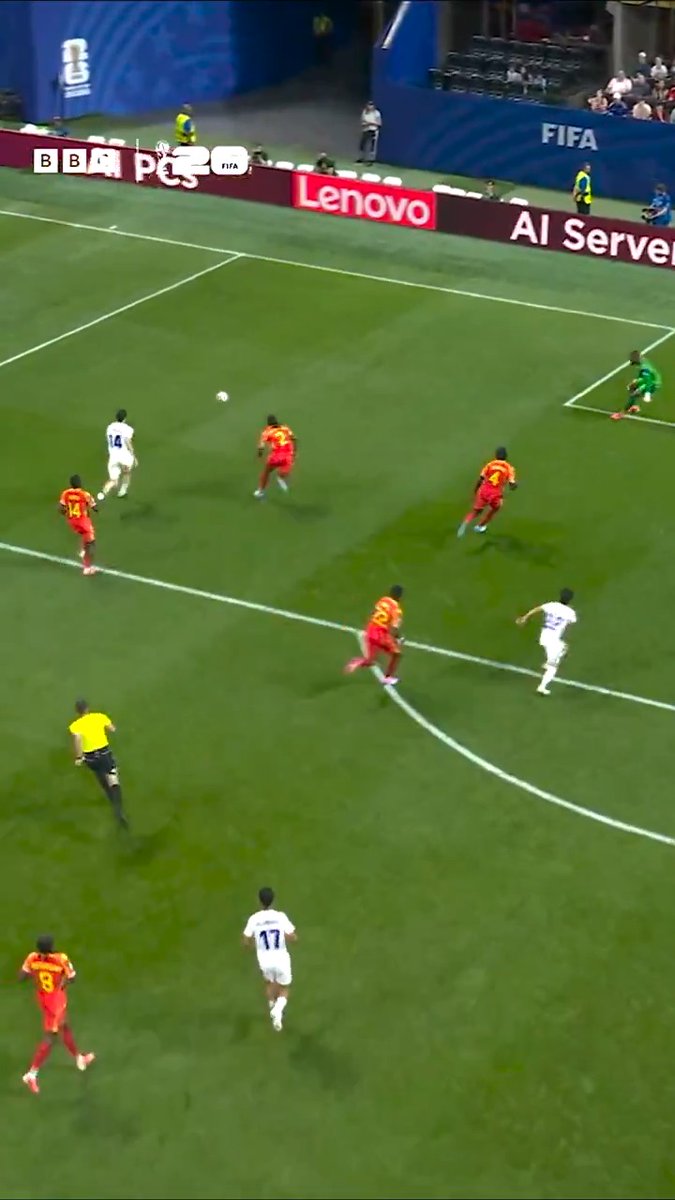 How’s he done that 🤯 Eldor Shomurodov opened the scoring for Uzbekistan, and it was some finish.