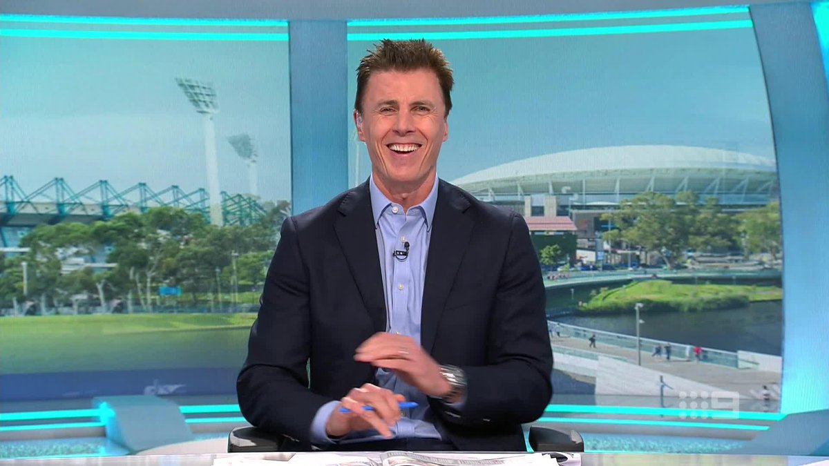 "Would you be part of the process if they ask you to be?" 👀 The panel asks Lloydy whether he would take a call from the Bombers over their search for a coach. #9AFLSFS | Watch on 9 & 9Now 🖥️