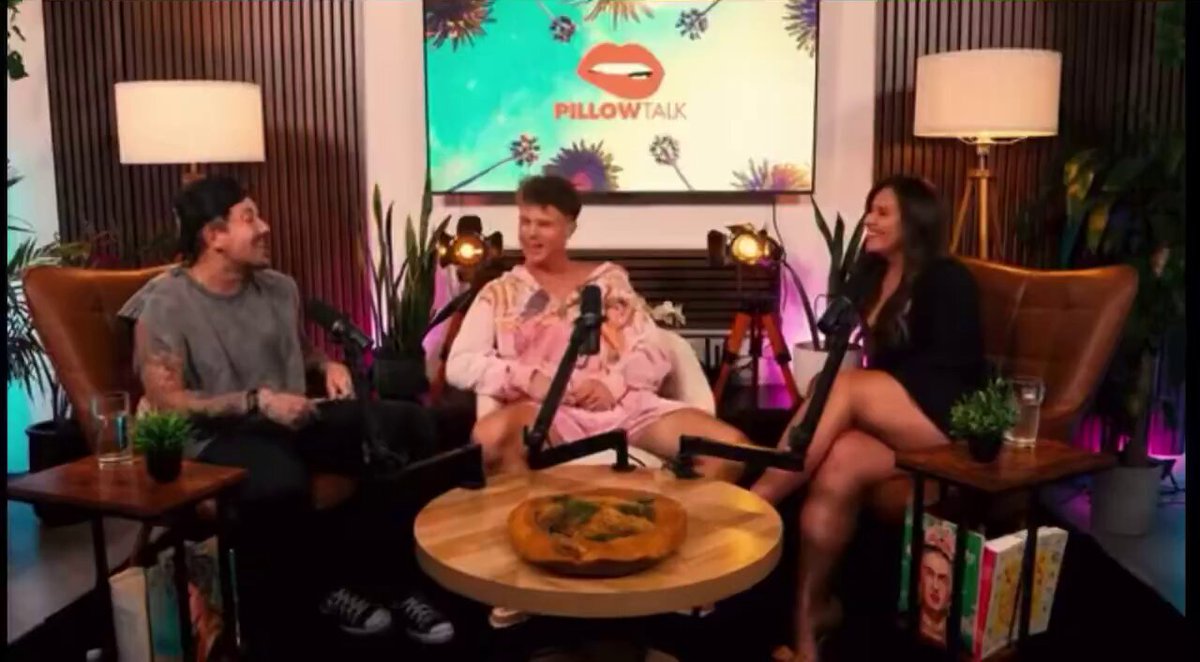 Kelsie Monroe stays she won’t mind having all races has kids and also she doesn’t know the baby daddy of her third child😭😳 “They are all different, one is a Caucasian, Italian …..100 percent I don’t know the baby daddy it could be a goner “