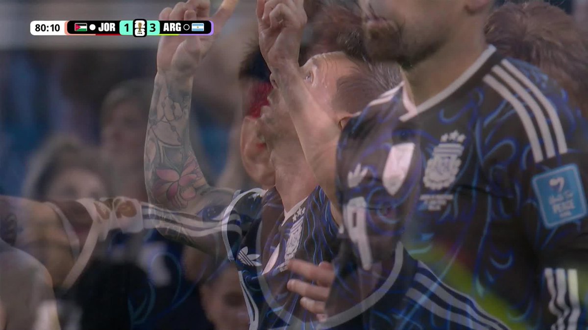 LEO MESSI COMES ON AS A SUB AND SCORES A FREE KICK! 🤯🇦🇷 #FIFAWorldCup
