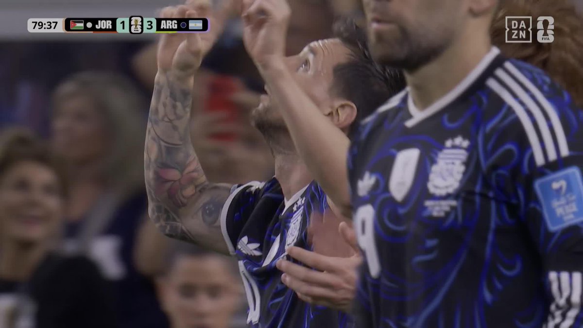 ¿Por qué sale Messi 30 minutos? PARA HACER ESTO 🇦🇷 #DAZNMundial #FIFAWorldCup