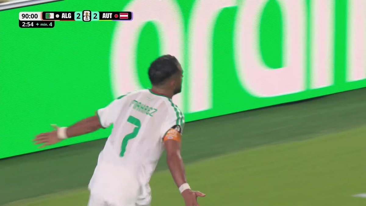 ยกยกยกLOCURA TOTAL!!! Doblete agรณnico de Mahrez para el 3-2 de Argelia a Austria en la fecha 3 del Grupo J del Mundial. โฝ #ESPNMundial ๐บ Mirรก los mejores partidos de la #FIFAWorldCup por ESPN, en el Plan Premium de #DisneyPlus