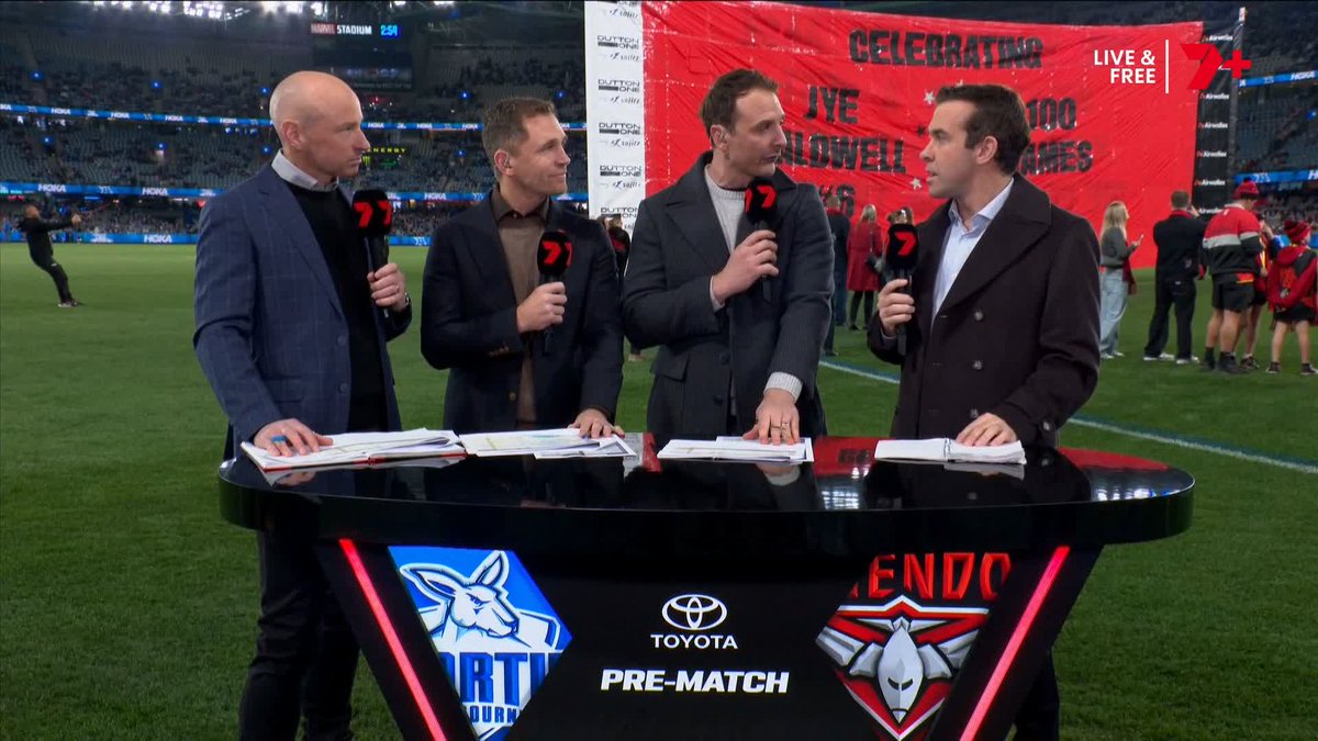Jobe Watson has his say on who should be Essendon's next coach 👀 #AFLNorthDons