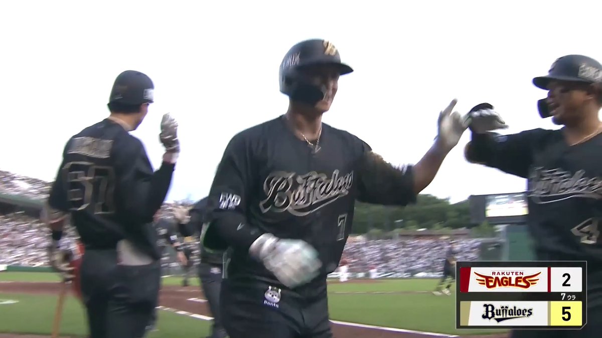 一振りで試合をひっくり返す‼️ オリックス 西川龍馬 選手の第3号逆転満塁ホームラン🌈 👇スマホ・テレビで試合観戦！