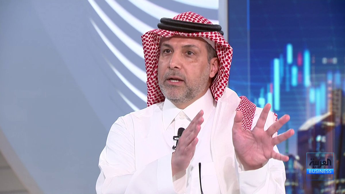 خبير الأسواق المالية محمد العمران لـ "العربية Business": 📌 العوائد على الصكوك والسندات يعتبر أفضل نسبياً من عوائد الأسهم في الوقت الحالي 📌 لهذه الأسباب قد نشهد السوق السعودية عند مستويات أدنى من 10900 نقطة 📌 مذكرات التفاهم معرضة للإلغاء في أي وقت ولأي سبب، ما يعزز حالة عدم التيقن في الأسواق الخليجية 📌 السماح بتملك الأجانب للعقار ستنعكس إيجاباً على أداء هذه الشركات تحديداً 📌 يتوجب على الشركات في الوقت الحالي تقليص حجمها بدلاً من التوسع غير المدروس لمجرد التوسع فقط ناصر الطيبي * Naser El Tibi #جرس_الإغلاق #العربية_Business