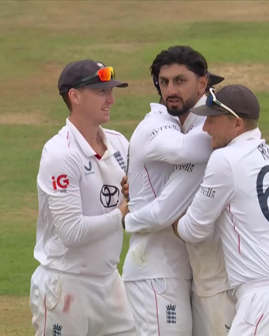 We've reached Lunch on day four, with Shoaib Bashir trapping Ravindra on 94 just before the interval.
