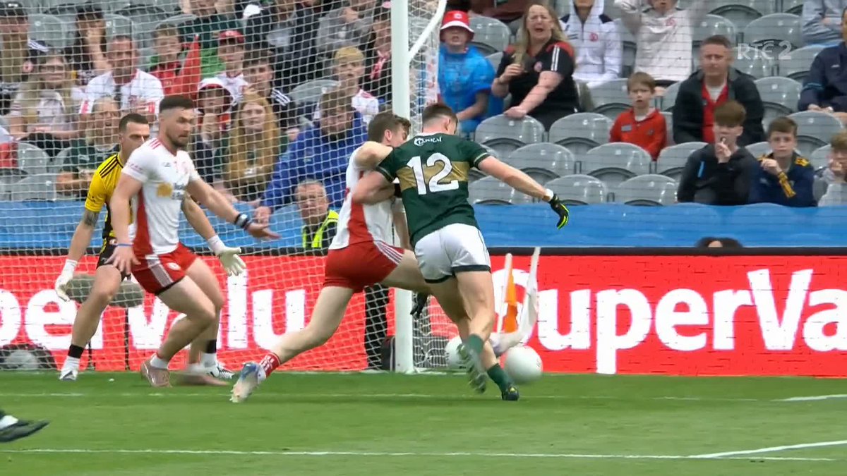 'It's inexcusable for these sort of things to happen at this level' Conor McManus and the panel discuss the 45 that was incorrectly awarded to Kerry in their narrow win over Tyrone Watch All-Ireland quarter-finals on RTÉ2 and RTÉ Player