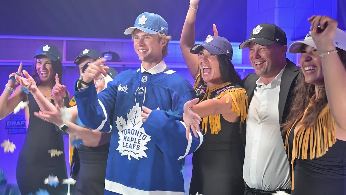 A night to remember for 7⃣2⃣!! 👏 #NHLDraft x #HockeyValley