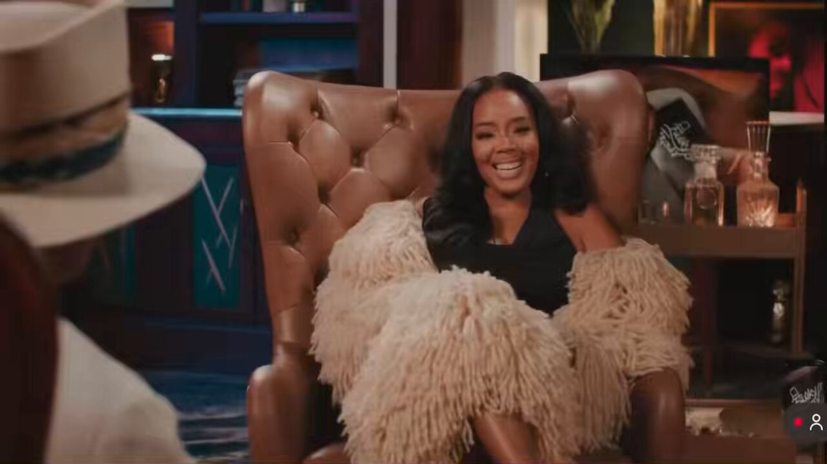 Angela Simmons told Cam Newton that he gave her the ICK on their first date because he kept laughing at his own jokes and only decided to get interested in her when they were on their way back from the restaurant 😭💀 “you were patting yourself on the back and laughing”🤣