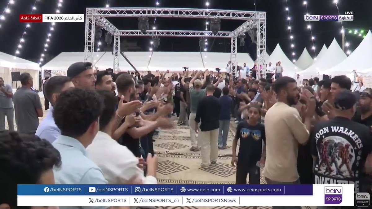 🟣🎥 #تقرير_خاص | في كأس العالم حضرت المساندة الفلسطينية للمنتخبات العربية بصورة لافتة ، عبر لون فني أصيل حيث تحولت الأغنية الشعبية الفلسطينية إلى وسيلة للتعبير عن المؤازرة، ورسالة تحمل روح الانتماء العربي بطابع فلسطيني 🎙️تقرير | محمد ترتير Mohammad Tarteer