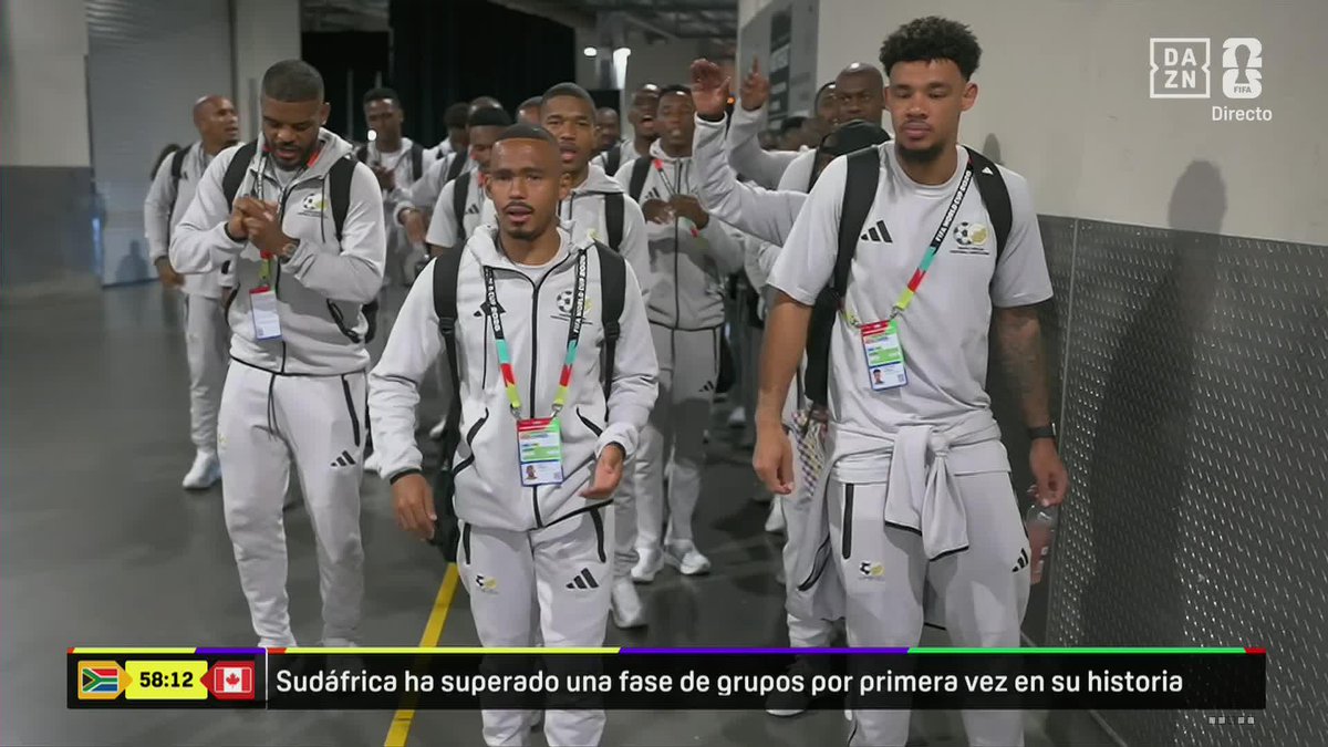 EL BUEN ROLLO QUE TRANSMITE SUDÁFRICA ES TREMENDO 🇿🇦 Así se entra a un partido #DAZNMundial #FIFAWorldCup
