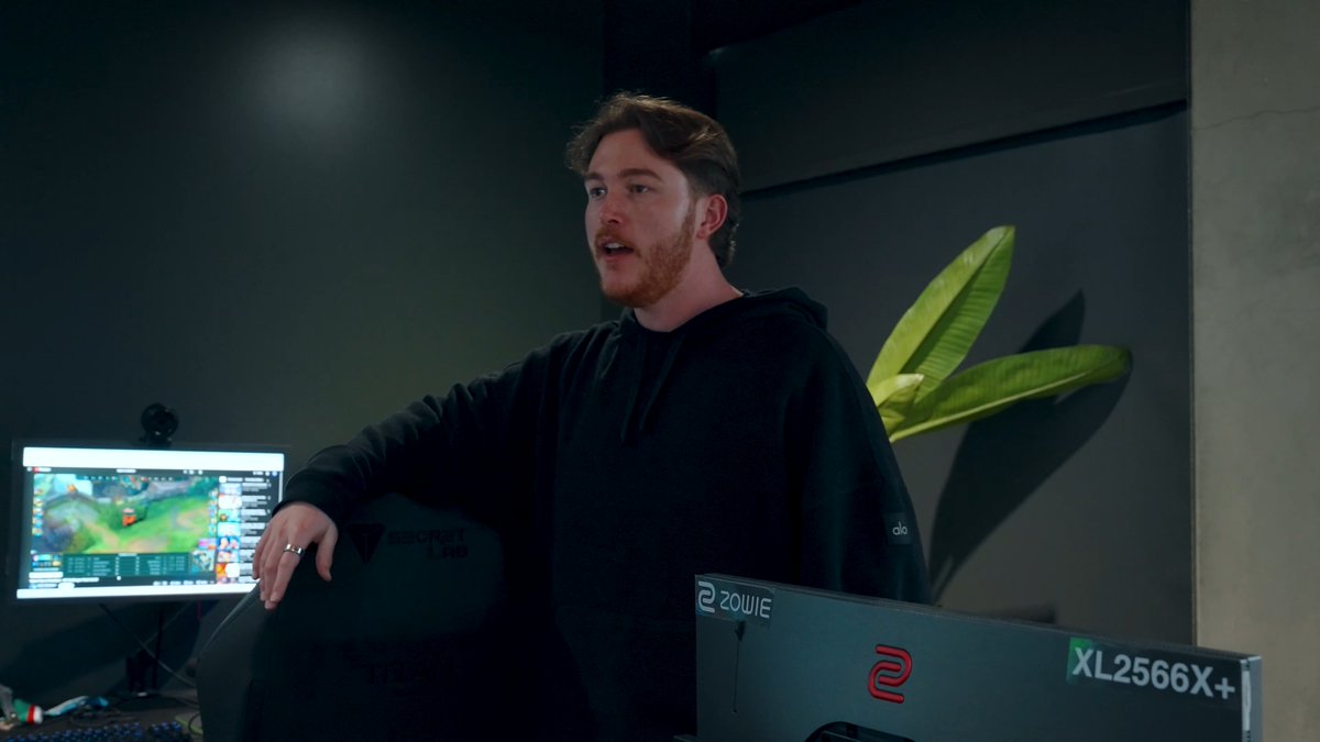 Sometimes the biggest challenge isn't your opponent—it's figuring out who you are before time runs out. Full-length LCS Spring Split documentary premieres tomorrow June 29 💚