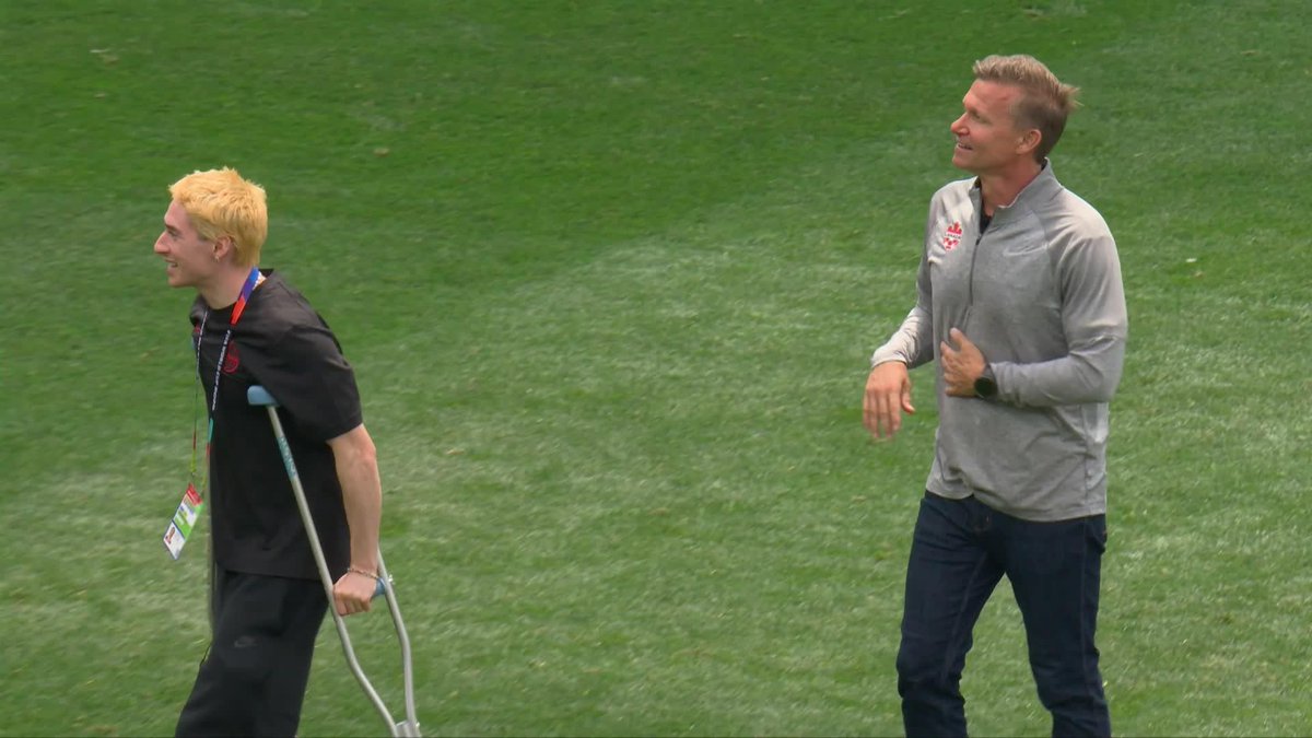 Marcelo Flores was with the team for their historic win! #FIFAWorldCup