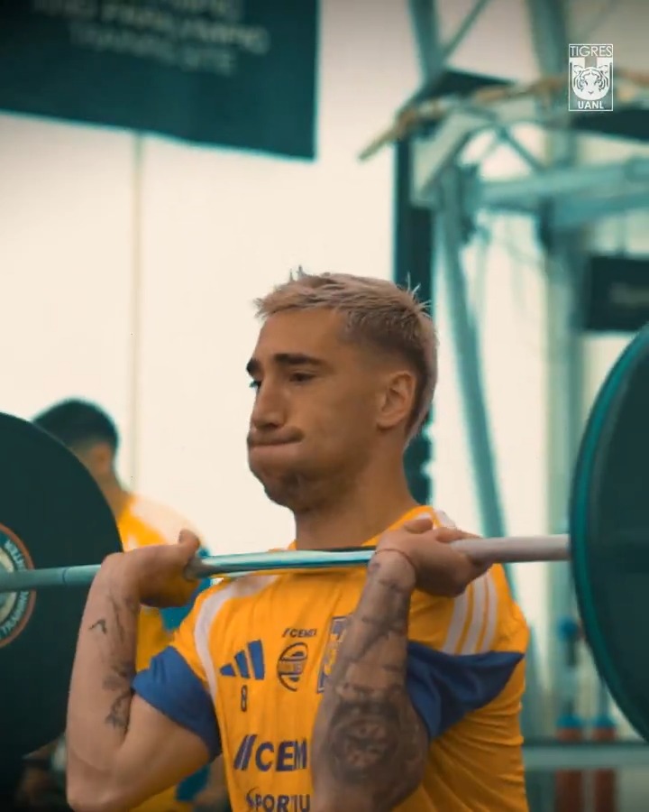 🏋🏻♂️🦾 ¡Tocó gym para la segunda sesión de este domingo!
