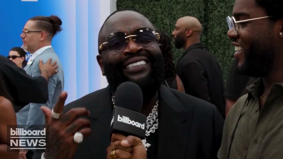 The boss is back outside. Yung Rénzél 👑 just teased what’s coming on his new album from the BET Awards carpet.