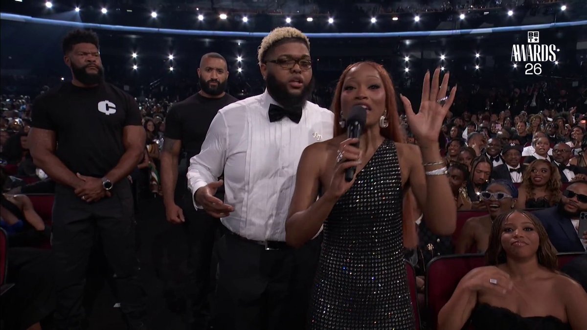 Druski, please! 😂 Our #BETAwards host makes his way through the star-studded audience, bringing the laughs with Too $hort, Ray J, and Keke Palmer!