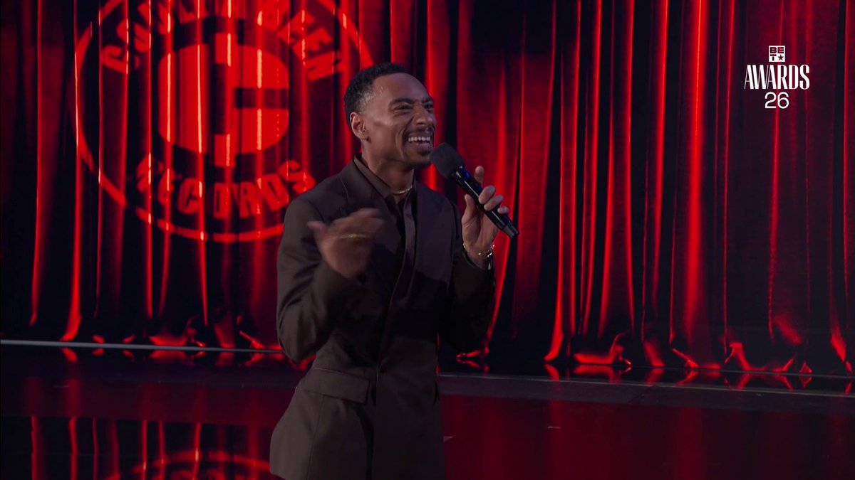Don't do our Cousin like that, Druski! 😂 Durand Bernarr "auditions" for Coulda Been Records at the #BETAwards.