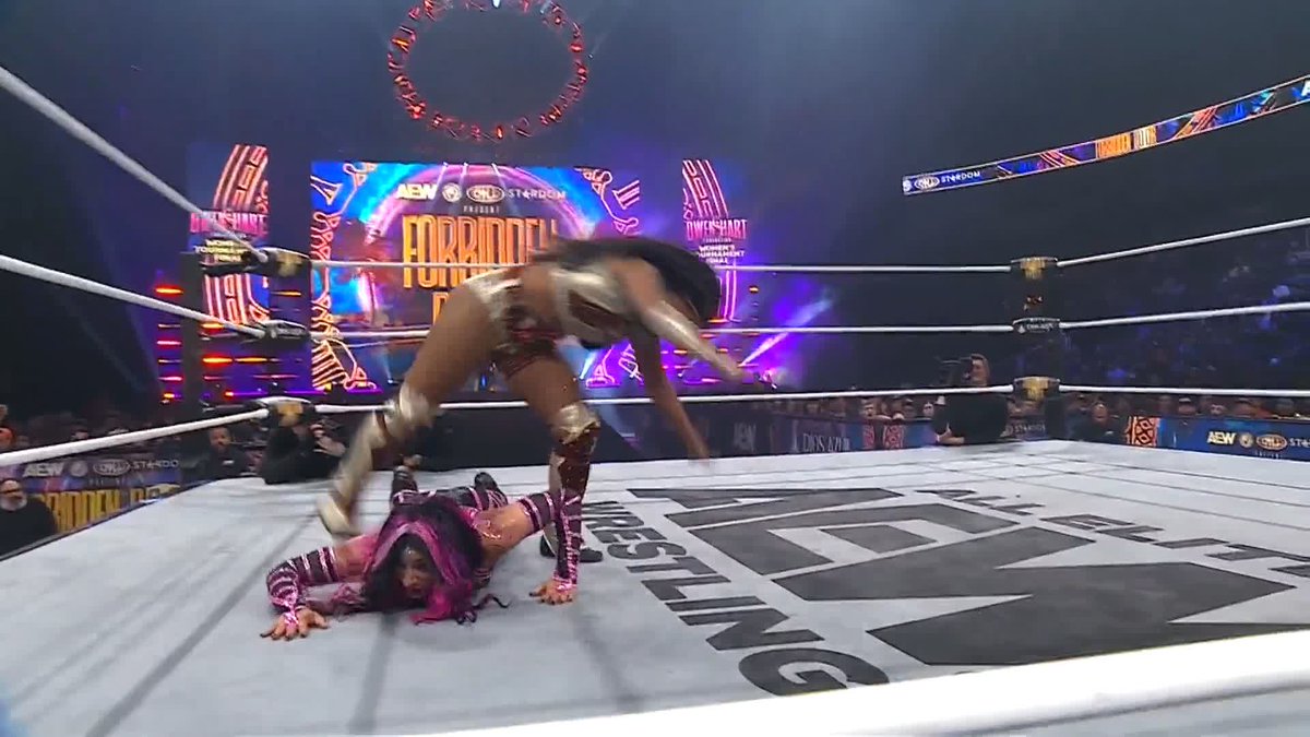 MAYA WORLD HITS THE CEO DANCE ON MERCEDES MONÉ😭😭😭🔥🔥🔥🔥🔥🔥 #AEW #ForbiddenDoor