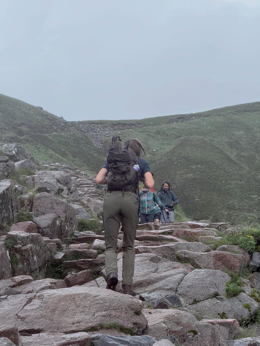The Princess of Wales climbing the Ben Nevis mountain in Scotland yesterday as part of her Three Peaks Challenge ⛰️💪🏻 She is so amazing and admirable!