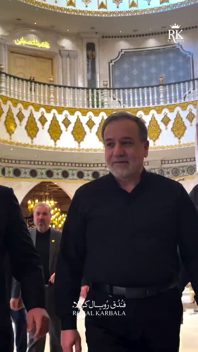 مردم عراق همچنان دارن با عراقچی حال می‌کنن و حتی اینفلوئنسرهای عراقی هم تو شبکه‌های اجتماعی دارن قربون‌صدقه‌ش میرن. دیشب هم عراقی‌ها موقع زیارتش کلی شعار در حمایت از عراقچی و ایران دادن! بعد اینجا و اونجا یه مشت گااااو فقط فحش بلدن بدن، خب اگه انتقاد داری انتقاد کن، برای چی فحش میدید و تهدید می‌کنید!؟