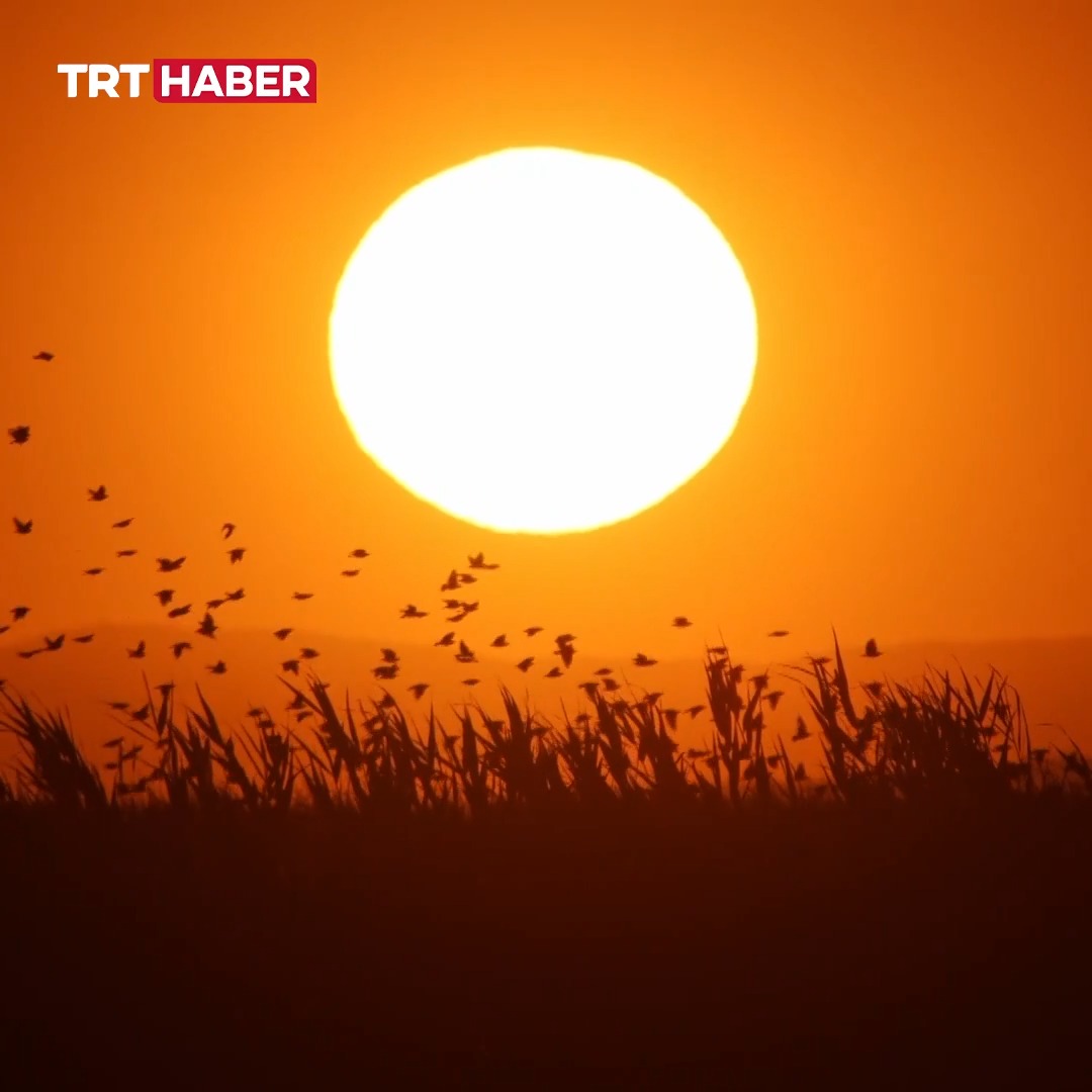 Bitlis’te gün batımı görüntülendi
