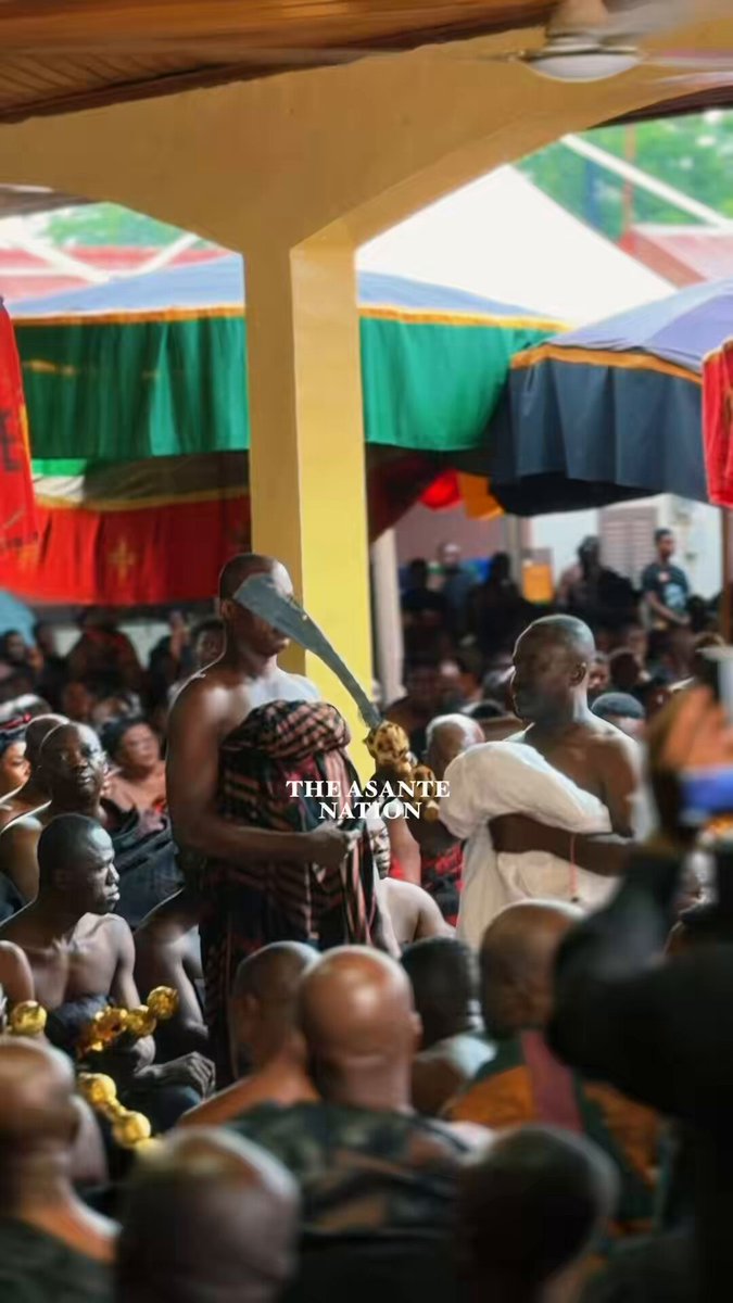 Obirikomfuo Anokye Boakye II today swore the Oath of Allegiance to His Majesty Otumfuo Osei Tutu II, Asantehene, at the Manhyia Palace, formally pledging his loyalty to the Golden Stool following his installation as the new Agonahene. #TheAsanteNation