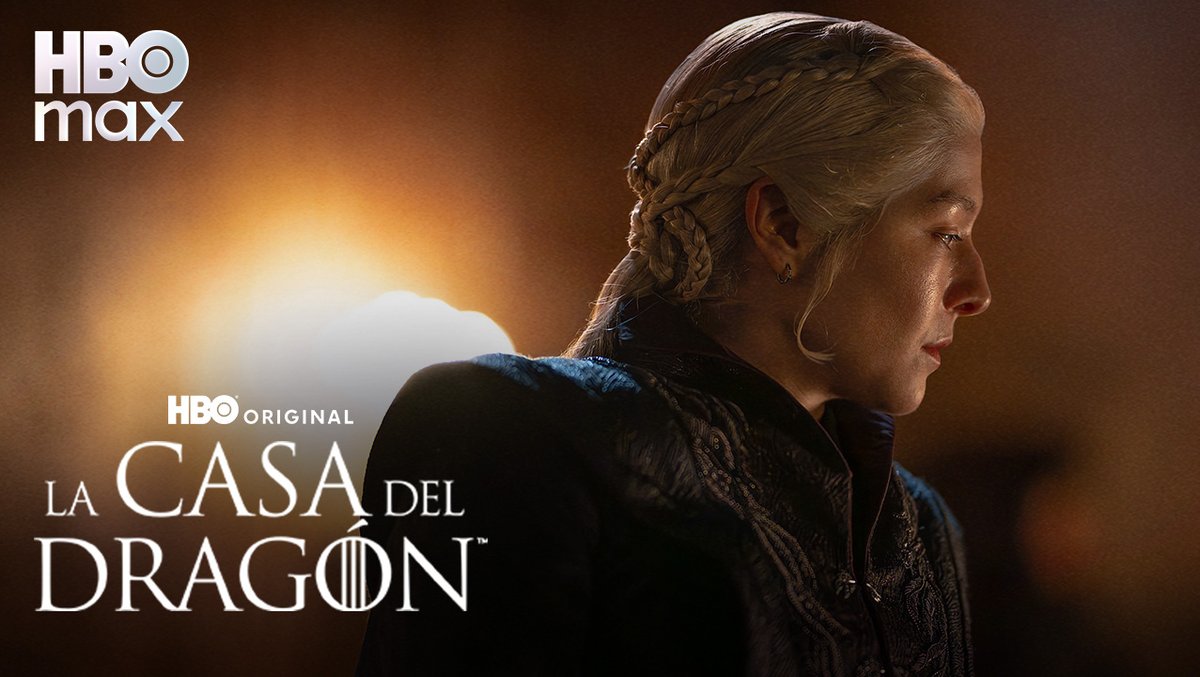 Todos los ojos están puestos en la reina. 🔥 #LaCasaDelDragon todos los domingos un nuevo episodio.