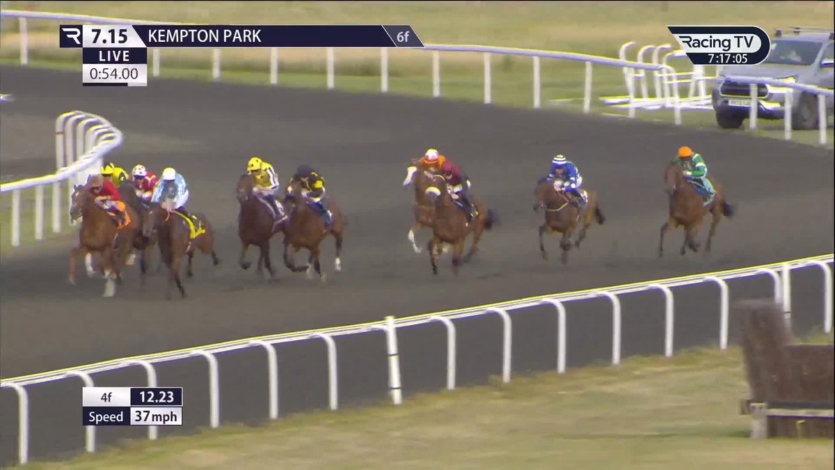 Firehorse (Cotai Glory) makes a successful start to his career in the Unibet Supporting Safer Gambling/EBF "Confined" Maiden Stakes under Cieren Fallon for Sean Woods 🔥