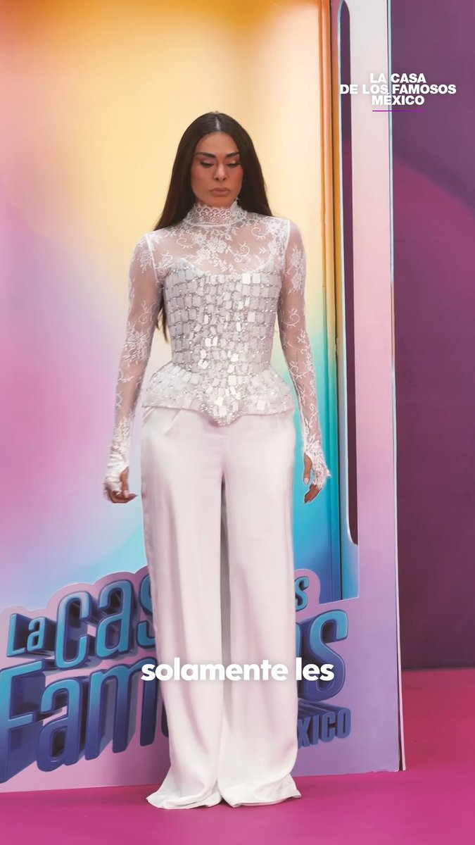 ¡Icónica como siempre! 💎 #GalileaMontijo nos comparte un poco de los looks que portará en la cuarta temporada de #LaCasaDeLosFamososMéxico 💅🔥 GRAN ESTRENO domingo 26 de julio, 8:30 p.m. por #LasEstrellas y 24/7 por #ViX #S #Original