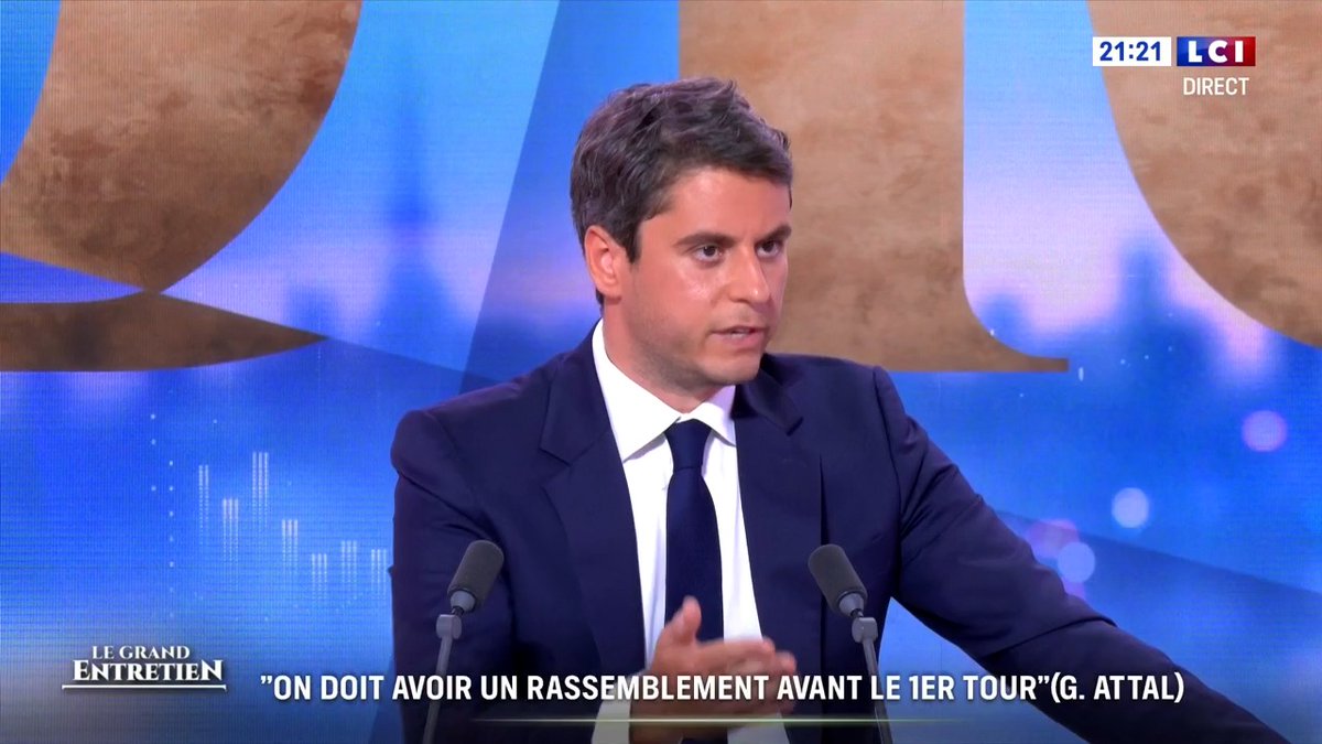 Les sujets régaliens, de sécurité, de justice, sont pour moi aussi importants que les sujets économiques. Et dans toutes mes fonctions, j'ai démontré que j'avais la force d'agir pour garantir le respect de l'État et des valeurs de la République. Sur ces sujets, il ne peut y avoir de en même temps.