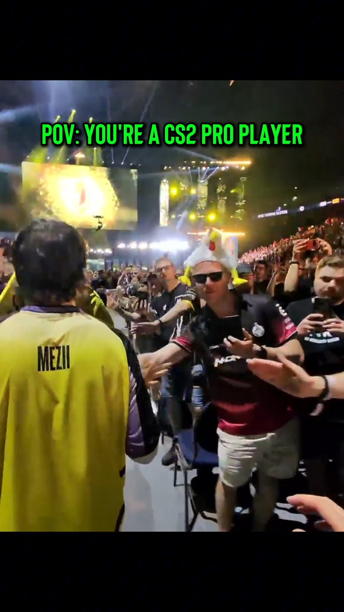What it's like walking out inside a packed LANXESS Arena ft. Shahar Shushan #IEM