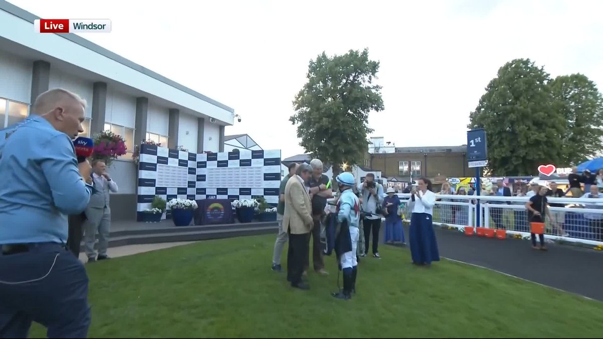 "He had a lovely turn of foot!" Matt Chapman caught up with Marco Ghiani after a prolific evening at Windsor Racecourse before catching up with Tony Carroll to react to Lequinto's success...