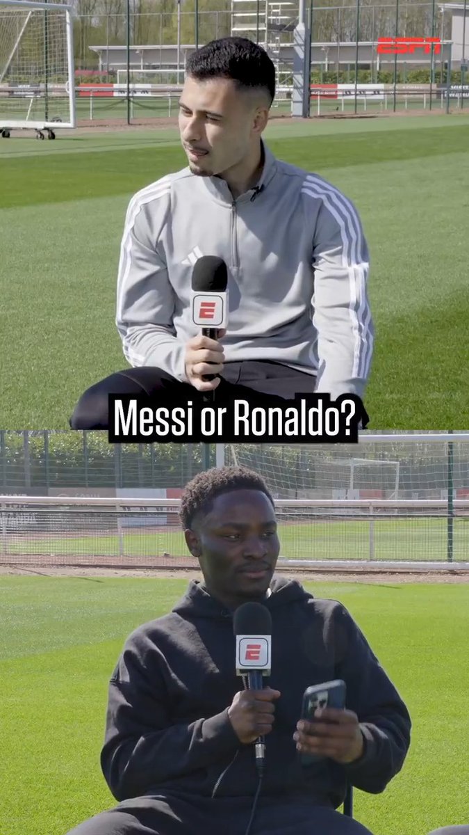 Gabriel Martinelli might just be one of Cristiano Ronaldo's biggest fans 😅❤️