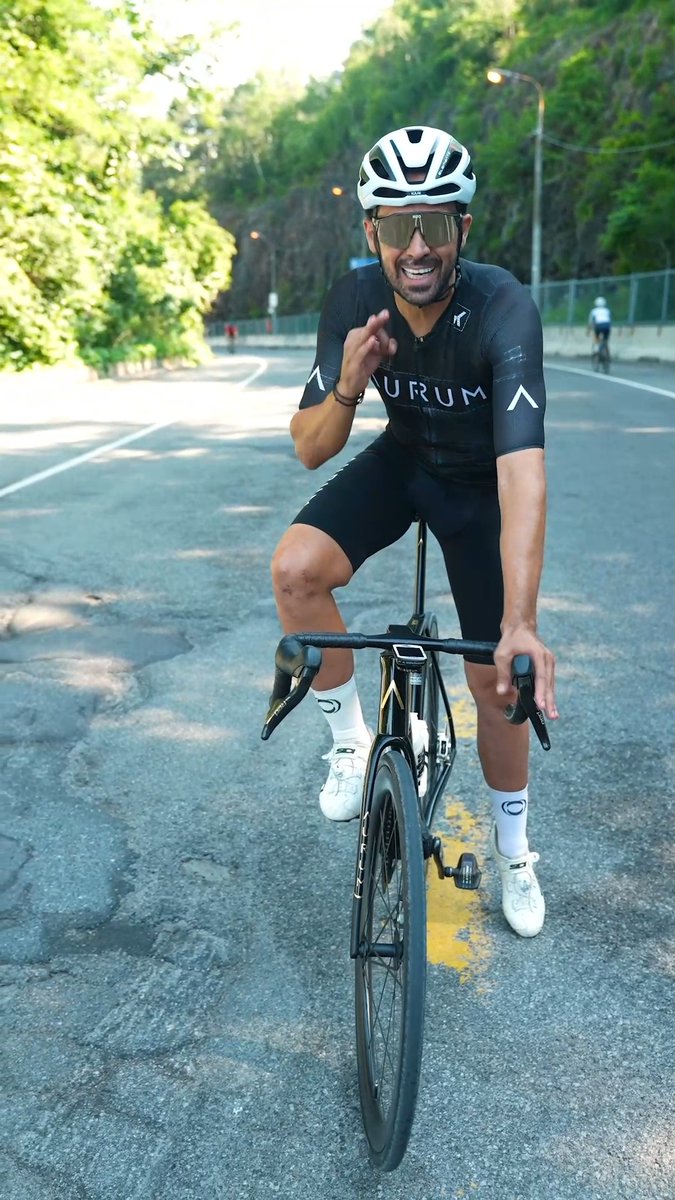 🇨🇦 No solo un Mundial se va a disputar en Canadá este año... 🌈🆚 Quedan tres meses para ver la batalla por el arcoíris en Montreal, pero Alberto Contador ya se ha pasado por tierras canadienses para el mejor reconocimiento a la arena norteamericana