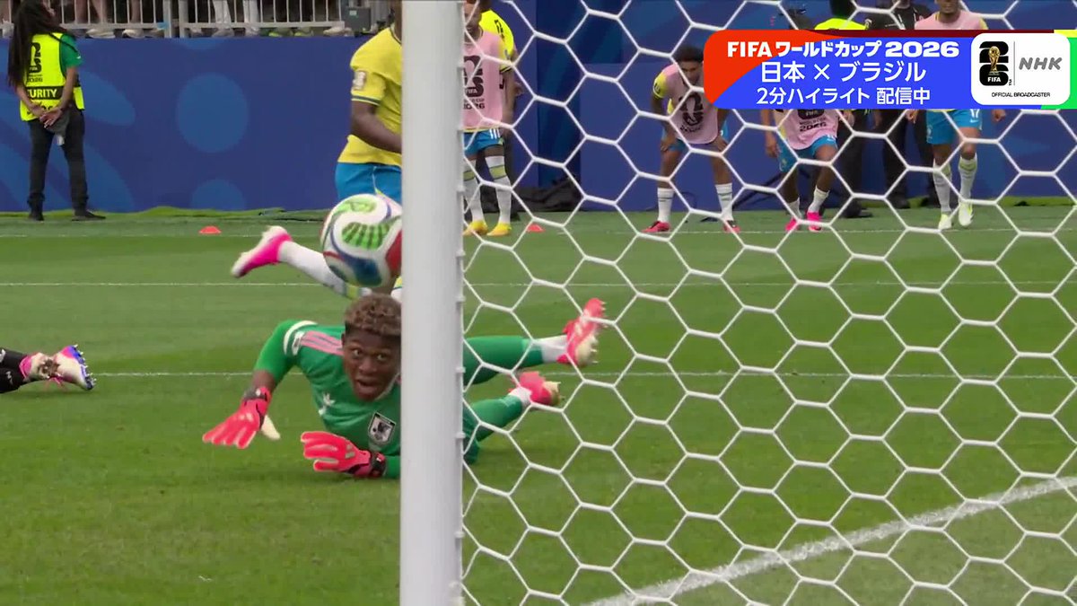 サッカー⚽️FIFAワールドカップ2026 《 日本×ブラジル 》 ❖━━━━━━━━━❖ 本田圭佑さん 「イエス!ザイオン!!」 ブラジルの猛攻を GK鈴木彩艶ら 日本守備陣が必死のブロック🧤 ❖━━━━━━━━━❖ 🔽2分ハイライト配信中 #FIFAWorldCup #サッカー日本代表
