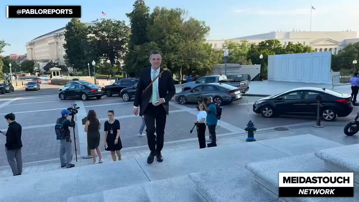 PabloReports: Why do you think no one is showing up to Trump’s party on the National Mall? Magaziner: I don’t know. Because it’s not good? This is just a real missed opportunity. Instead, because Trump is who he is and only cares about himself and wants to be constantly feeding his own ego, he put together this shitty event that no one is at. You see the clips on Fox about how great it is, and behind them it’s like an empty field.