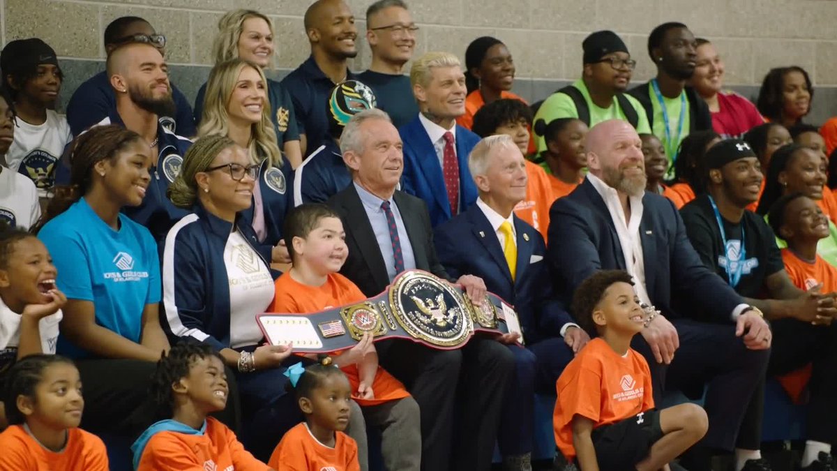The President’s Council on Sports, Fitness and Nutrition kicked off the Get Kids Active campaign today ahead of RAW in Atlantic City with Secretary Robert F. Kennedy Jr, Triple H, WWE Superstars and Boys and Girls Club kids.