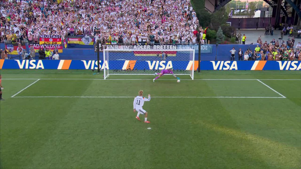 El segundo penal atajado por Orlando Gill en la tanda, en este caso al crack de Woltemade, para encaminar la histórica clasificación... ¡¡PARAGUAY ELIMINÓ A ALEMANIA!! ⚽ #ESPNMundial 📺 Mirá los mejores partidos de la #FIFAWorldCup por ESPN, en el Plan Premium de #DisneyPlus