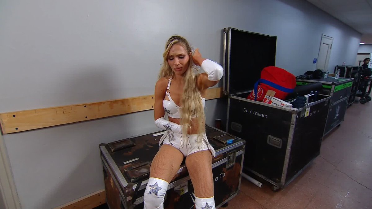 It's been a rough night for Maxxine Dupri! 👀