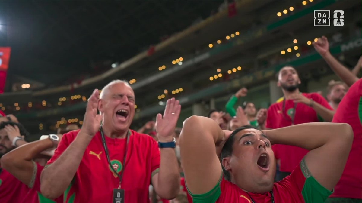 スコアレスで前半終了⌚️ ハキミが決定機を演出も 得点につながらず🇲🇦 🏆️#FIFAワールドカップ ラウンド32 🆚オランダ×モロッコ 📱#DAZN ライブ配信中 #本気で楽しむならDAZN コカ･コーラ
