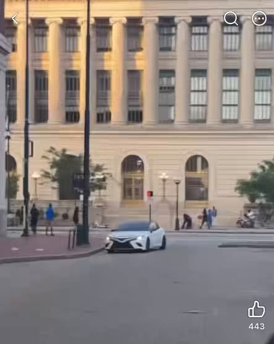 Welcome to Democrat-run Cincinnati A bunch of monsters beat a disabled person in a wheelchair in broad daylight while everyone around watched
