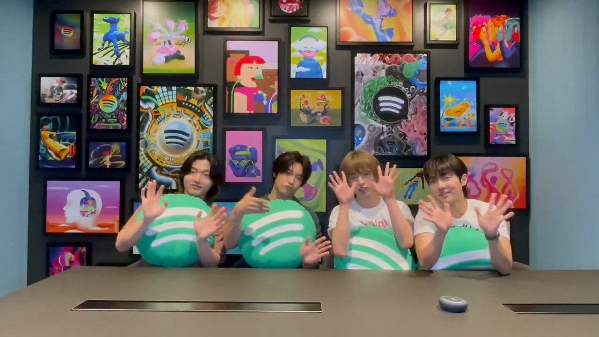◤New Release◢ Dragon Ponyが日本1st EP "Run to Run" をリリース🎧 ⠀ 先行配信で既にFor Youngの心を掴んでいる リード曲 "Run to Win" など まっすぐに走り続ける4人の音楽を楽しもう！ ▶︎ ⠀ DragonPony_JAPAN #DragonPony