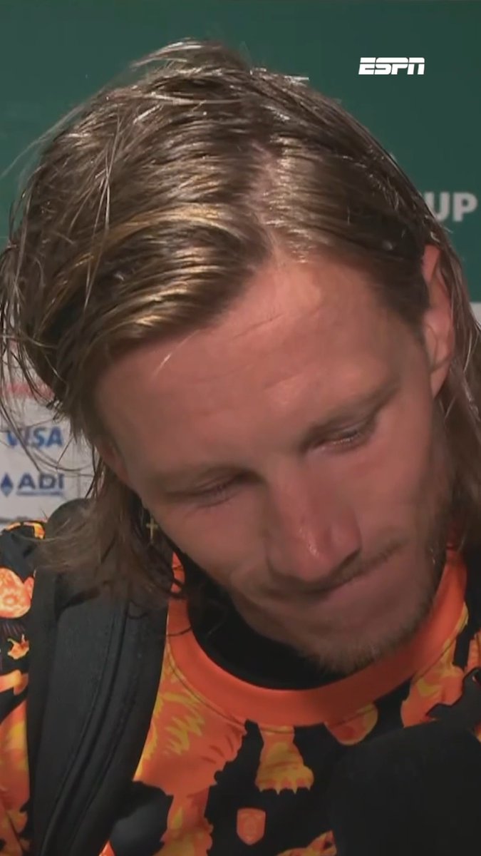 Wout Weghorst beseft dat dit zijn laatste kans was op WK-succes met Oranje: "Geen moment gedacht dat we naar huis zouden gaan" 🔗
