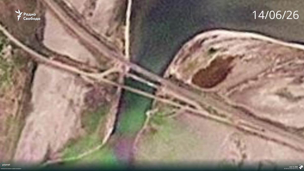 Satellite images show Russia has nearly finished building a new dam near the damaged Chonhar Bridge. According to Radio Free Europe/Radio Liberty (14–29 June data), after Ukrainian strikes damaged the main bridge and pontoon crossing, Russians rushed to construct an earthen embankment across the Chonhar Strait. The Chonhar route remains a key supply line between occupied Crimea and Kherson region.