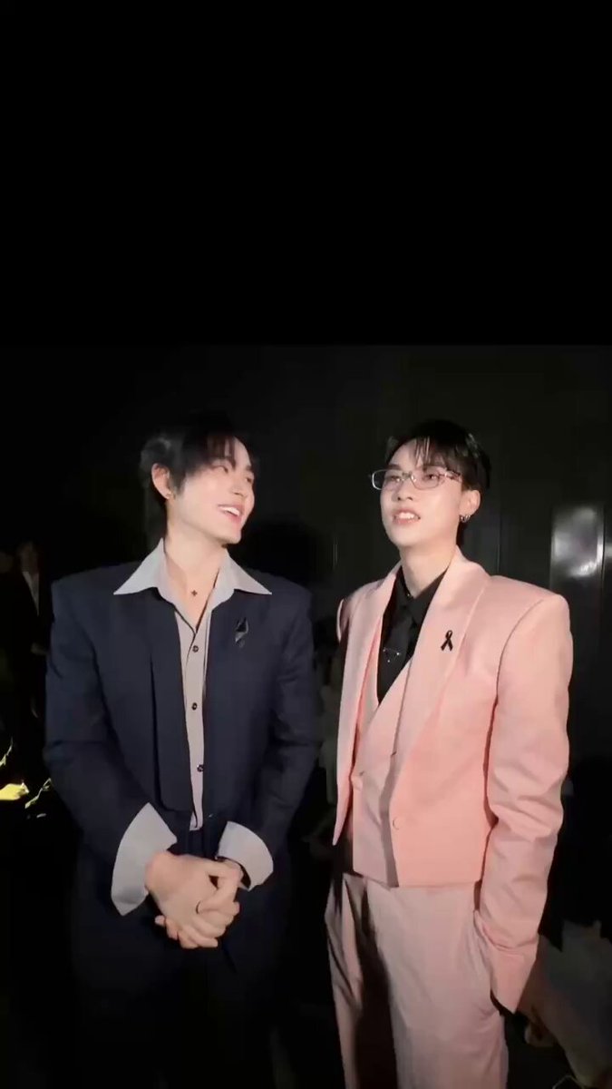 Reaction Official Pilot “No.1 Student | แอบเนียนนักเรียนห่วย” มาดู Reaction ของเหล่านักแสดงที่ได้ดู Official Pilot ครั้งแรกพร้อมกันในงาน #DMDLINEUP2026 Tiktok 🔗 : Official Pilot 🔗 : #No1StudentTheSeries #แอบเนียนนักเรียนห่วย