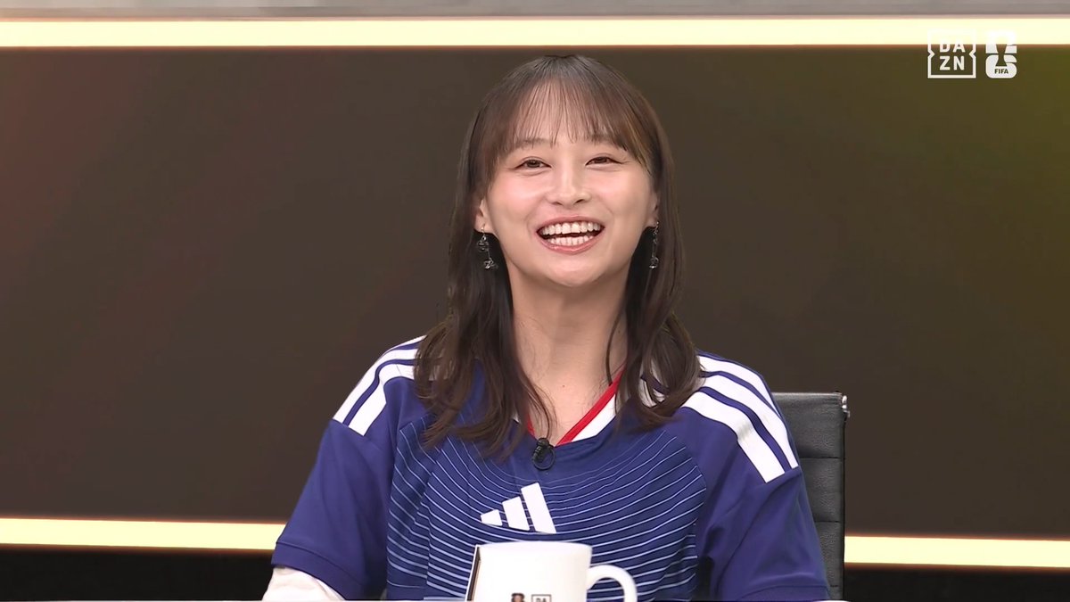 本日のベストシーンは「サブイボ!🇯🇵」 日本の先制ゴール🇯🇵のシーンが僅差で選出 “良い方の景色”の一枚に影山優佳さんも一安心😆 📺#FIFAワールドカップ -デイリーハイライト- 🗓️毎日19:00〜 #DAZN 配信中 #本気で楽しむならDAZN