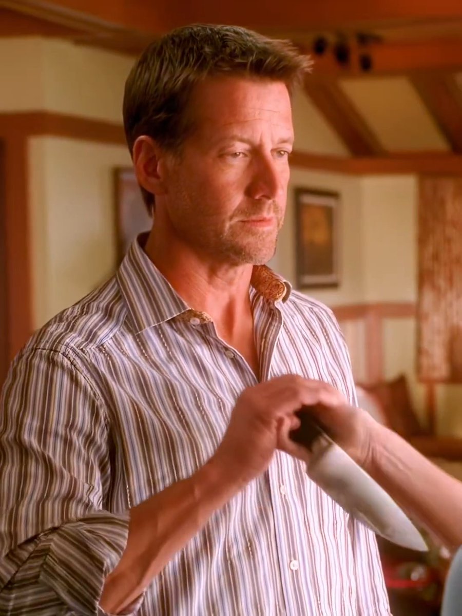 Susan, Mike, and Katherine: Proof that three is definitely a crowd, especially on Wisteria Lane. 💔 Susan may have been clumsy, but Katherine was calculated. Who were you rooting for during this mess?